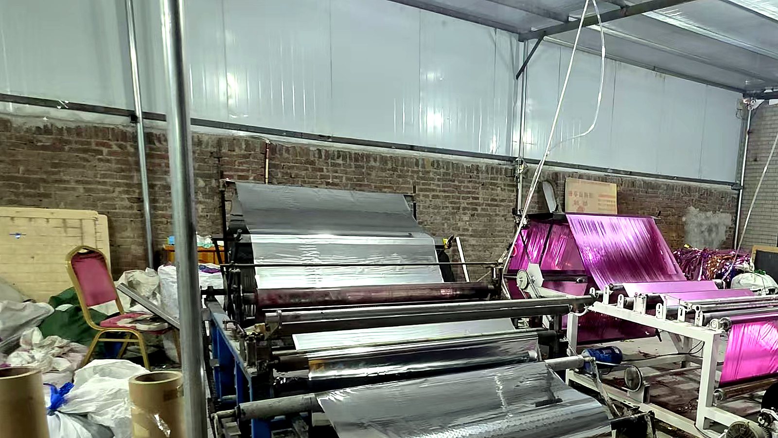 Foil fringe curtain production workshop